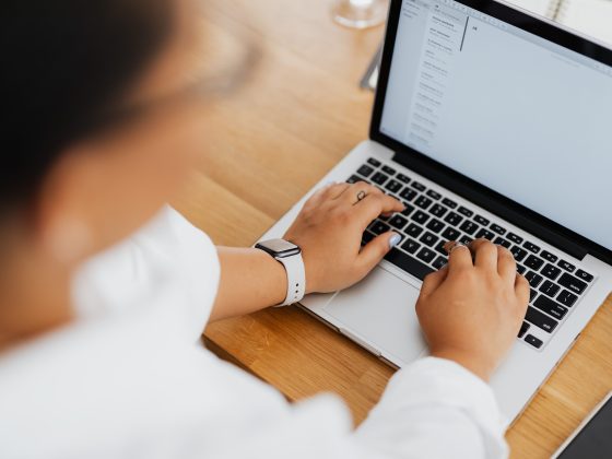 Comment répondre à un mail de demande d’entretien correctement ?
