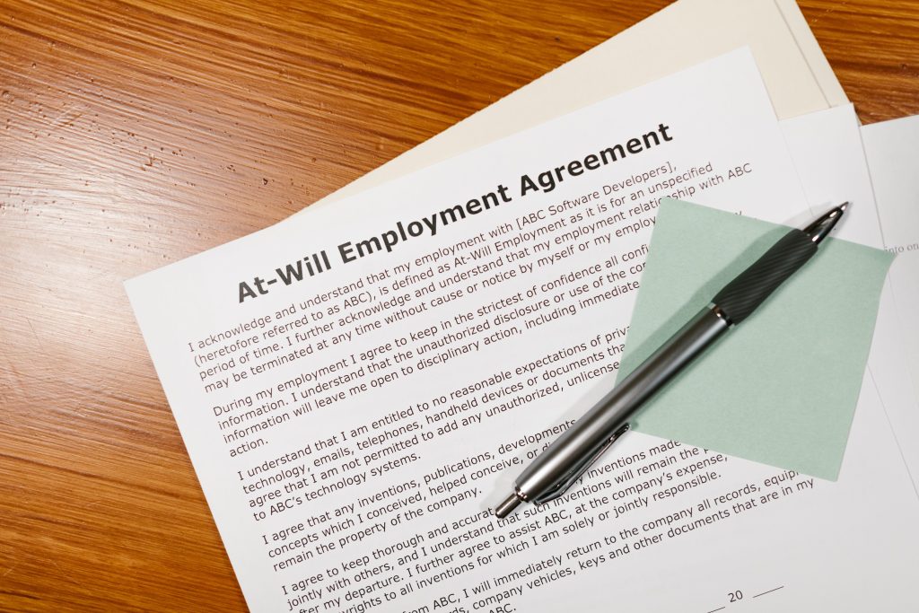 Combien de fois peut-on renouveler un CDD ?