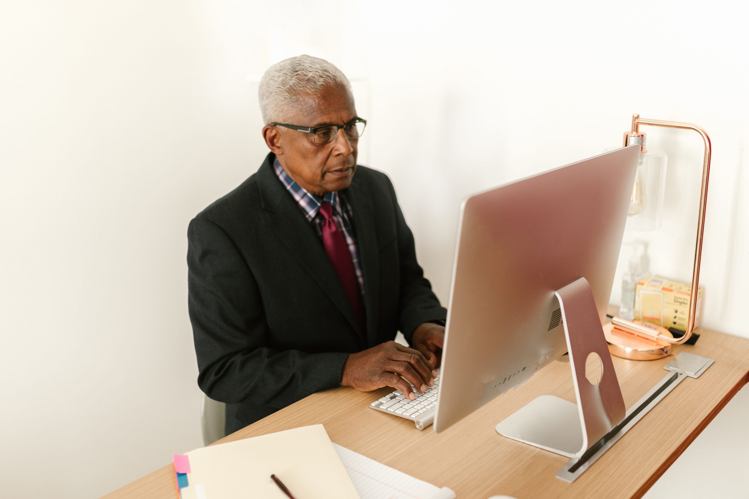 Jusqu&rsquo;à quel âge peut-on travailler dans le privé ?