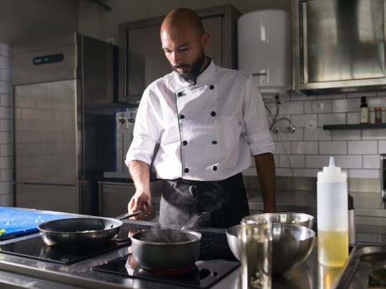 Comment ouvrir une dark kitchen sans se tromper ?