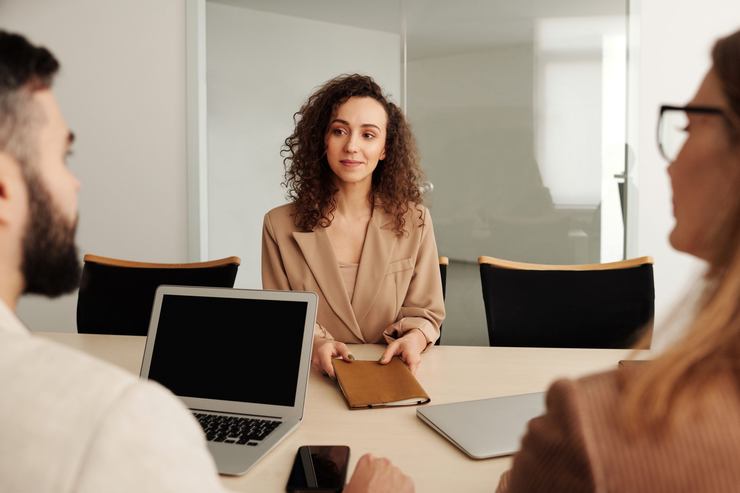 Comment recruter la bonne personne rapidement ?